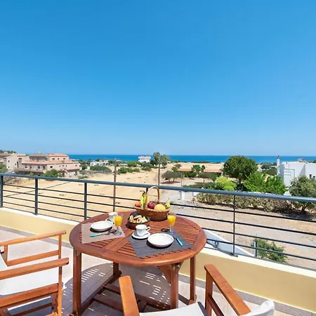 Ritas Villa *