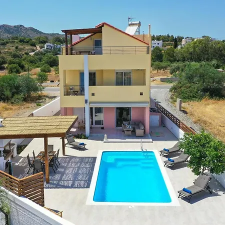 Ritas Villa Gennadi