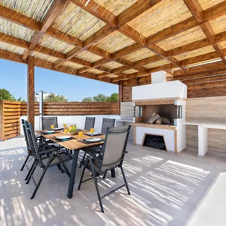 Ritas Villa Gennadi
